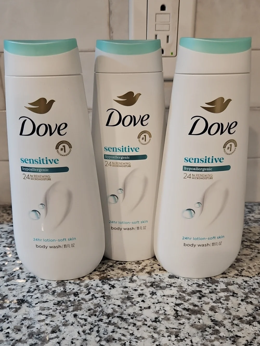 3× Dove Sensitive Body Wash 11oz New